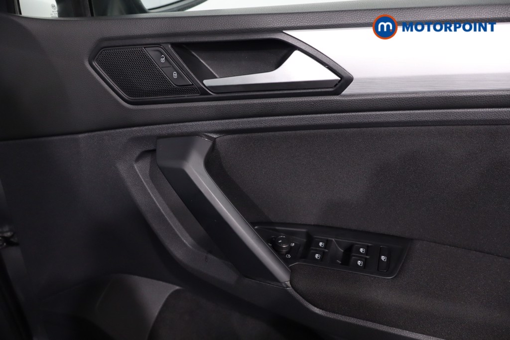 Used Volkswagen Tiguan 2019 for sale - 76250049: Photo 29