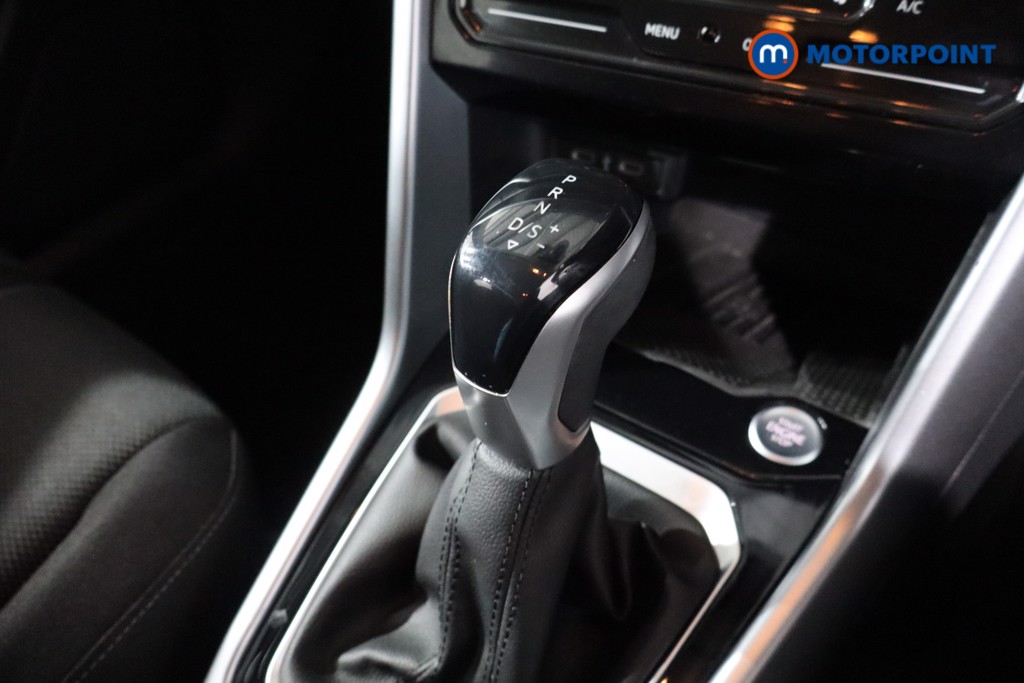 Used Volkswagen T-Roc 2025 for sale - 76577636: Photo 14