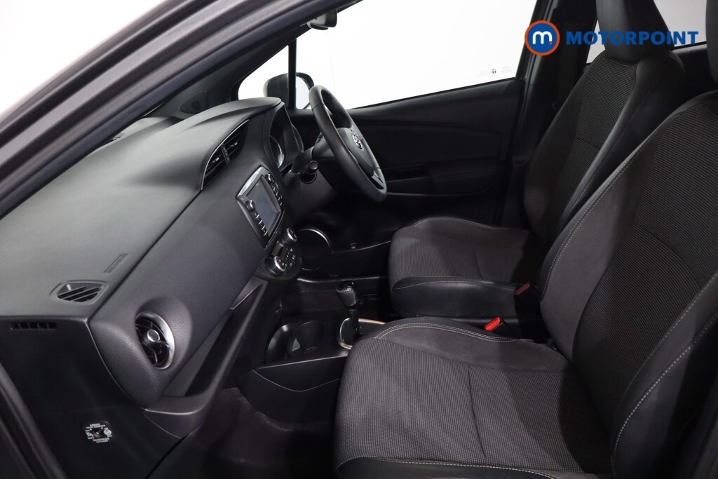 Used Toyota Yaris 2019 for sale - 77872793: Photo 12