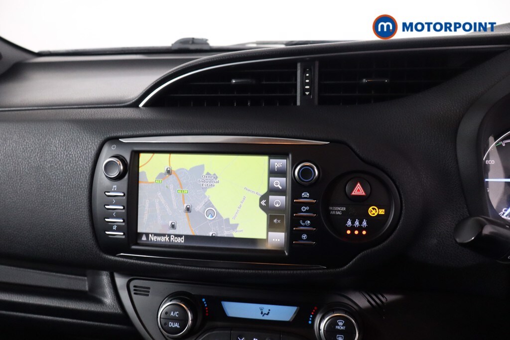 Used Toyota Yaris 2019 for sale - 77872793: Photo 26