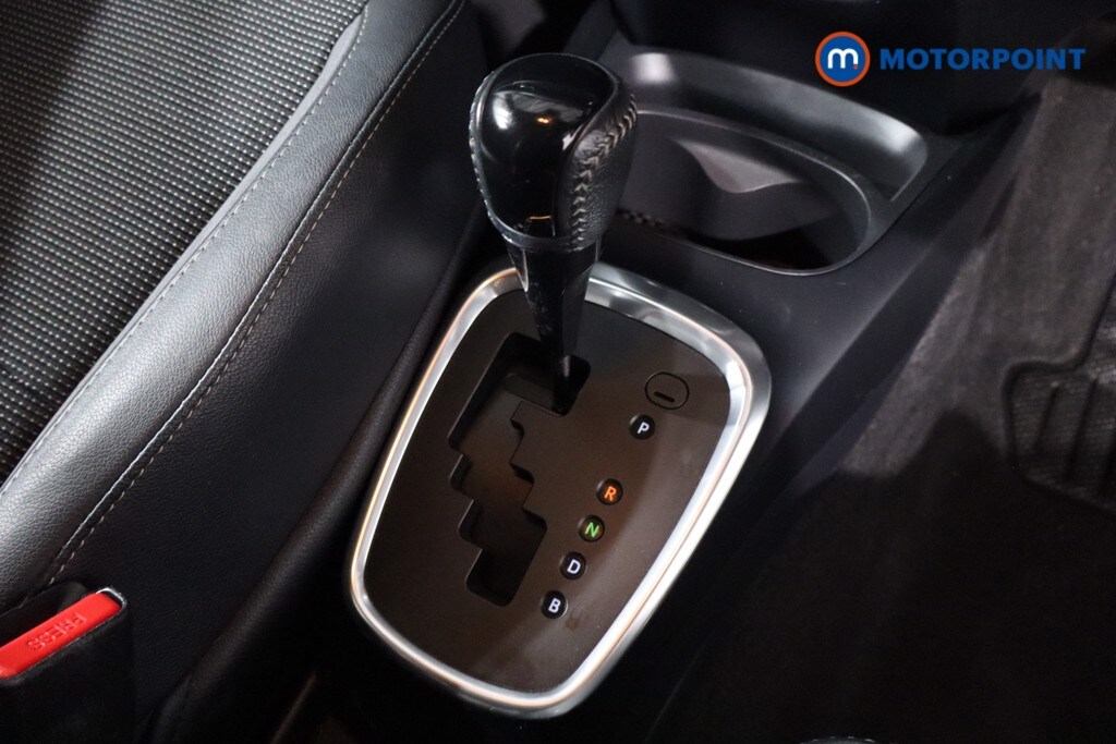 Used Toyota Yaris 2019 for sale - 77872793: Photo 27