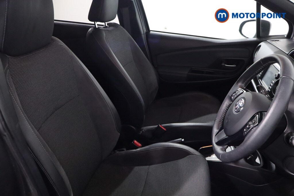 Used Toyota Yaris 2019 for sale - 77872793: Photo 29