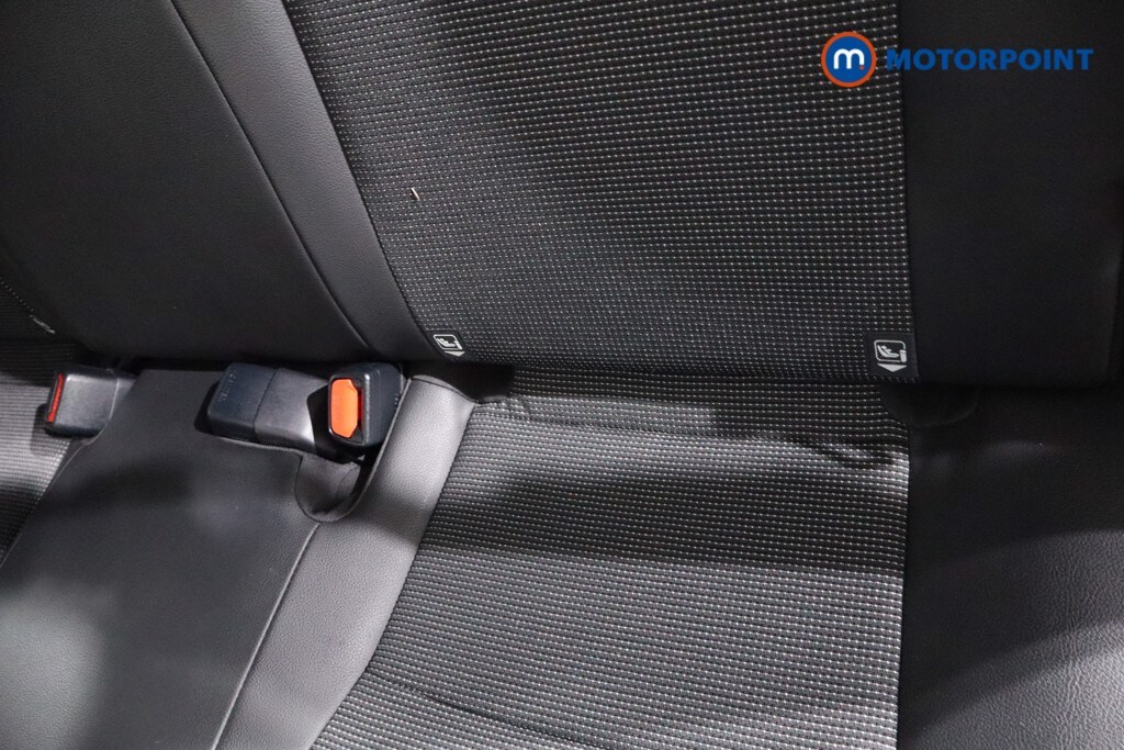 Used Toyota Yaris 2019 for sale - 77872793: Photo 32