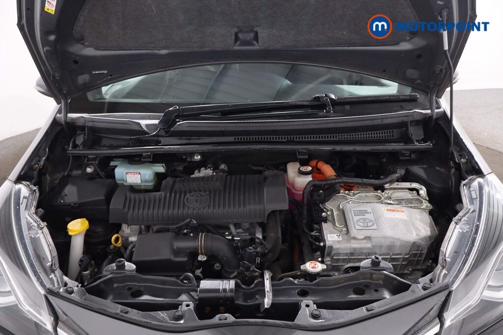 Used Toyota Yaris 2019 for sale - 77872793: Photo 38