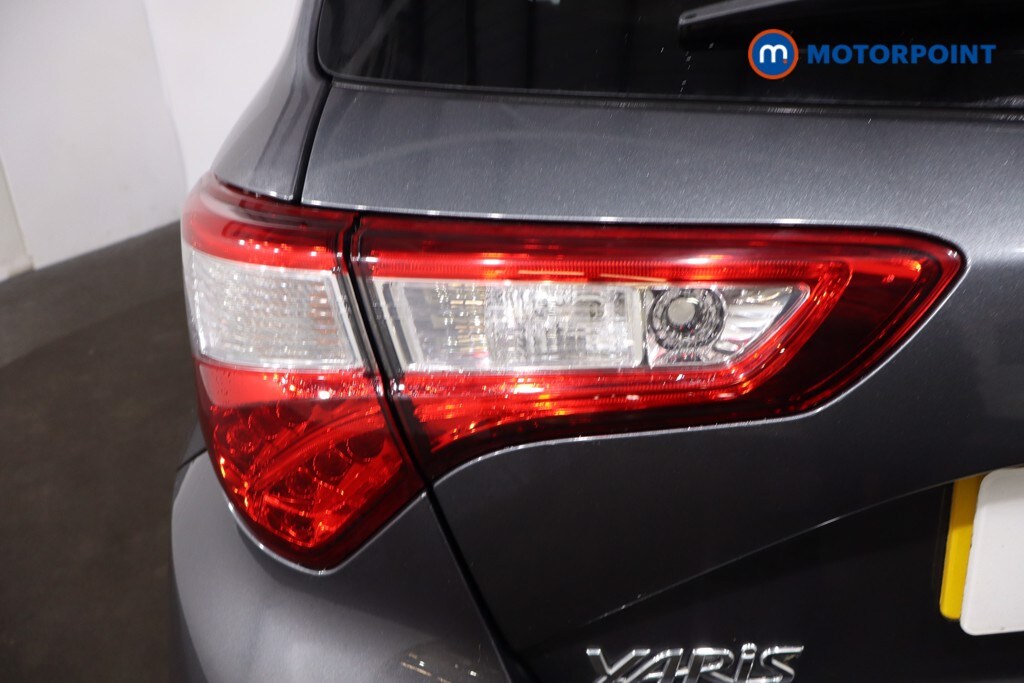 Used Toyota Yaris 2019 for sale - 77872793: Photo 41