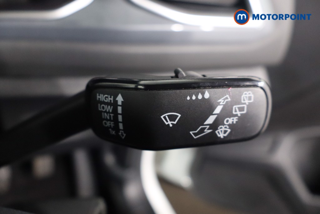 Used Volkswagen T-Roc for sale - 77245769: Photo 23