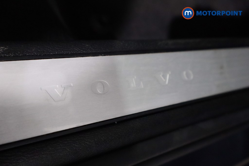 Used Volvo V60 2021 for sale - 77984356: Photo 32