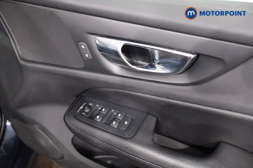 Used Volvo V60 2021 for sale - 77984356: Photo 34