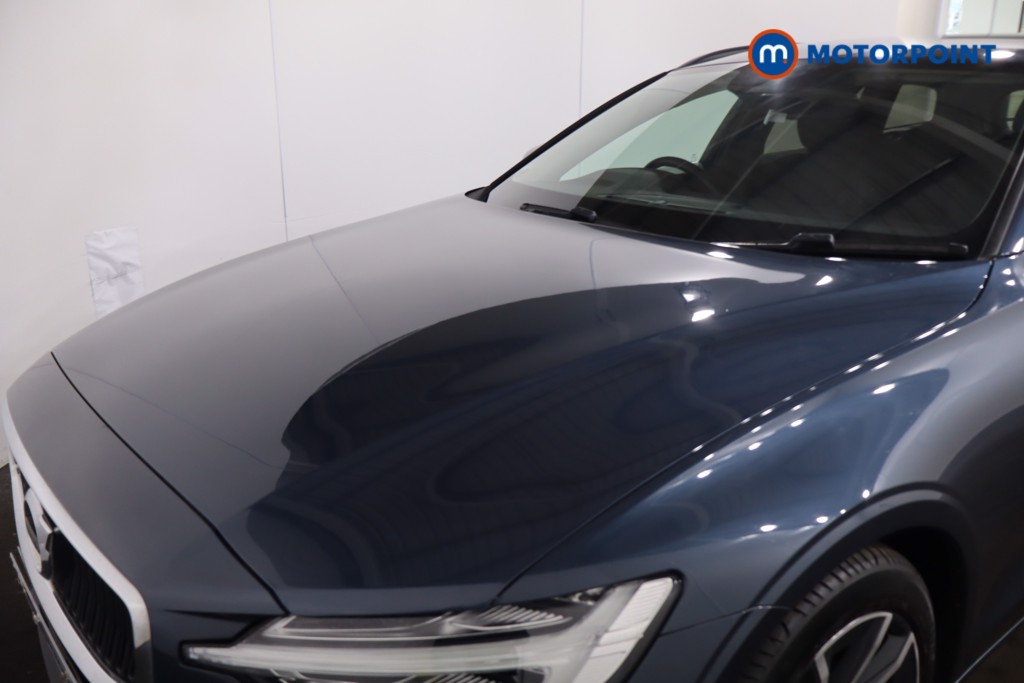 Used Volvo V60 2021 for sale - 77984356: Photo 37