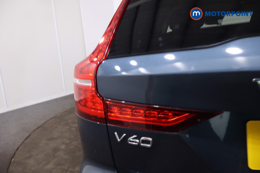 Used Volvo V60 2021 for sale - 77984356: Photo 45