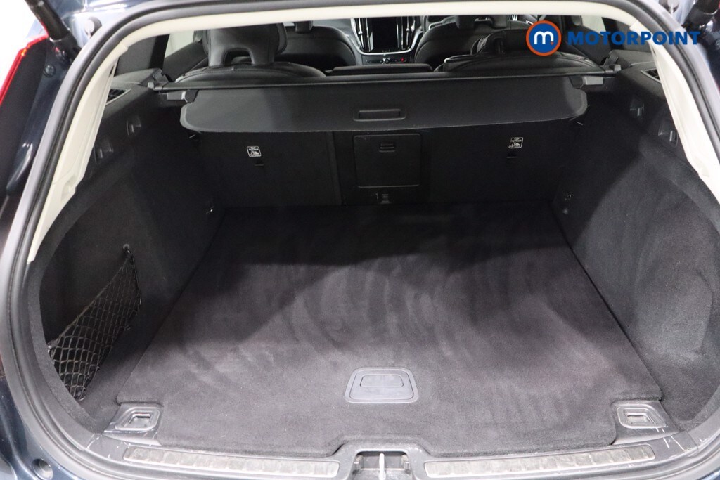 Used Volvo V60 2021 for sale - 77984356: Photo 47