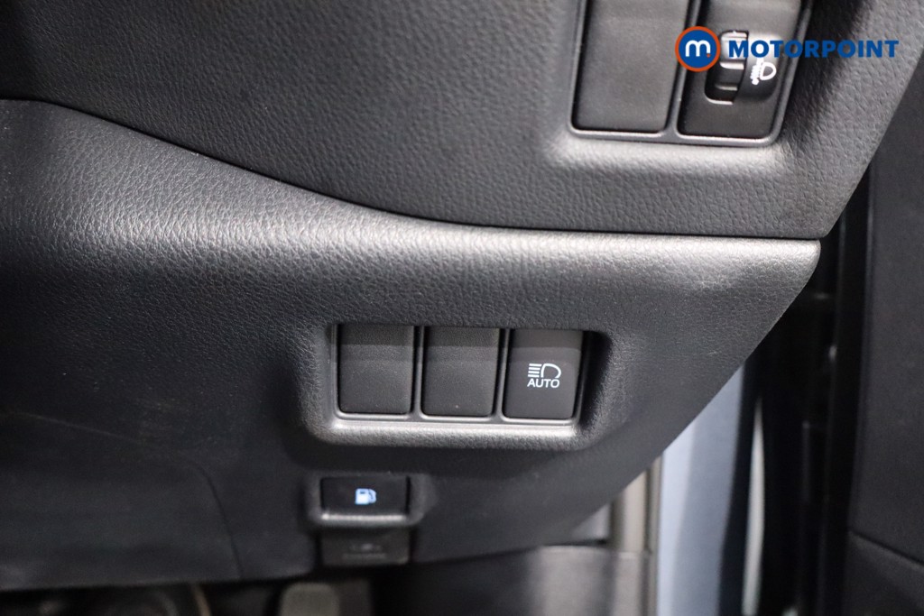 Used Toyota C-HR 2020 for sale - 76428708: Photo 29