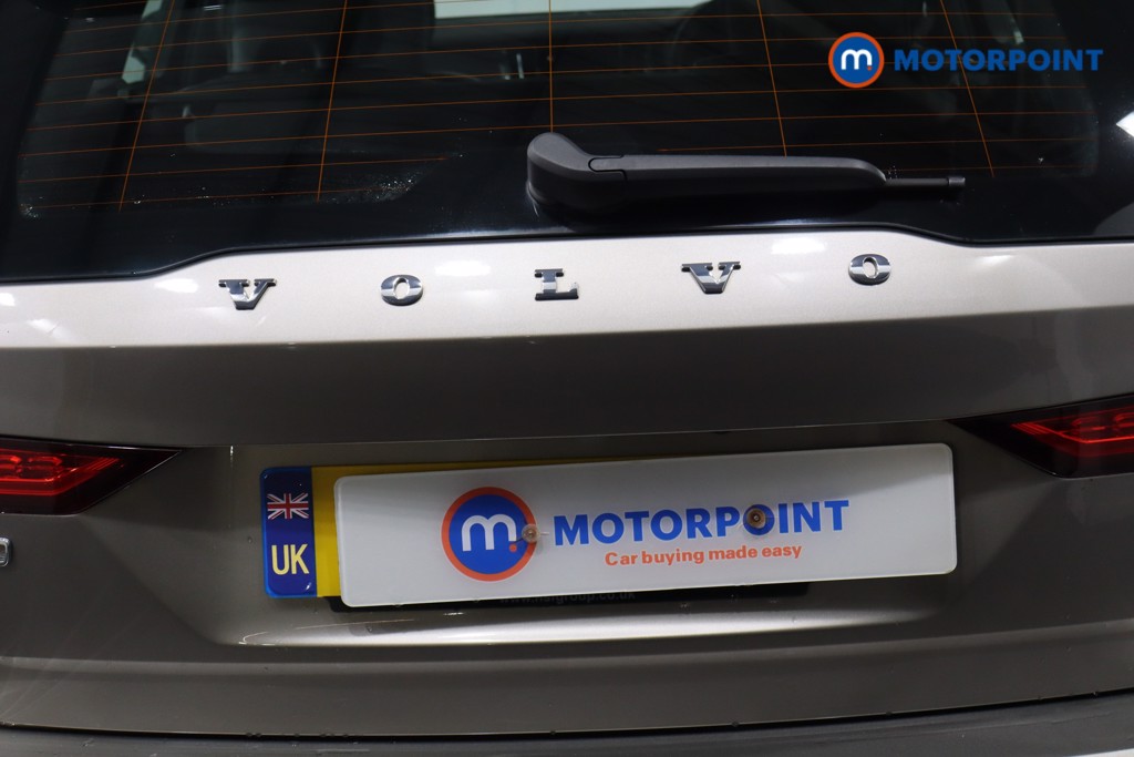 Used Volvo V60 2019 for sale - 76831155: Photo 42