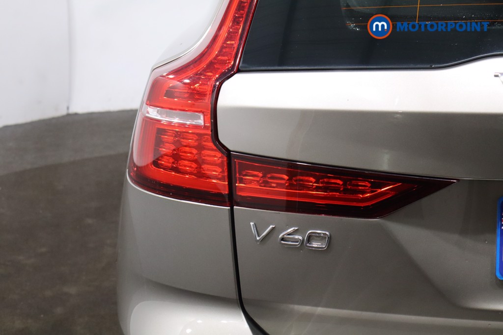 Used Volvo V60 2019 for sale - 76831155: Photo 43