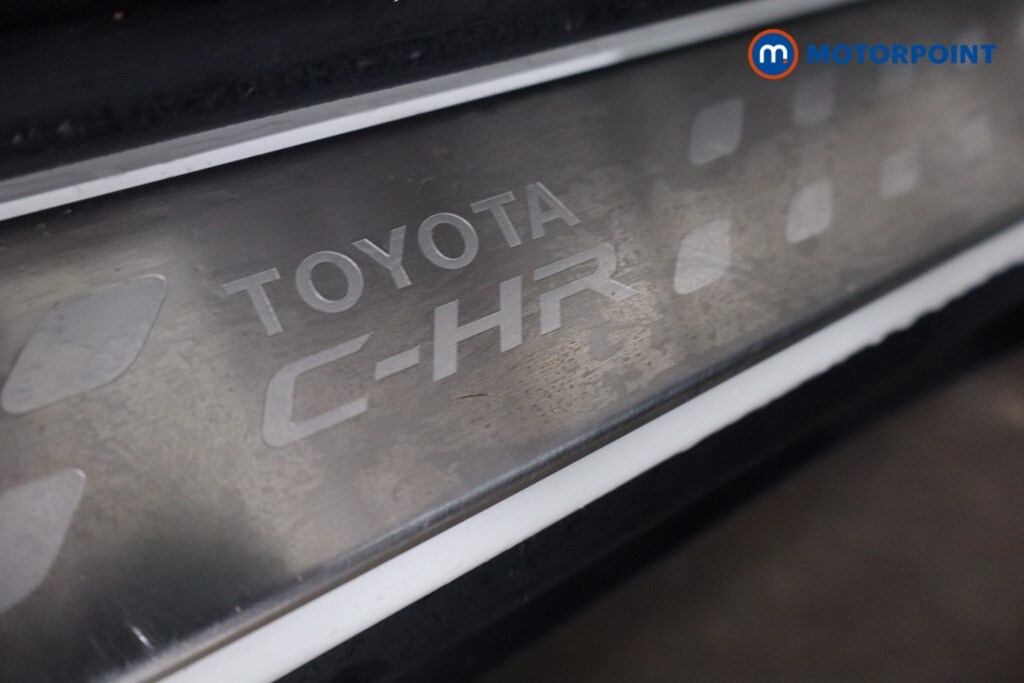 Used Toyota C-HR 2021 for sale - 78064821: Photo 31