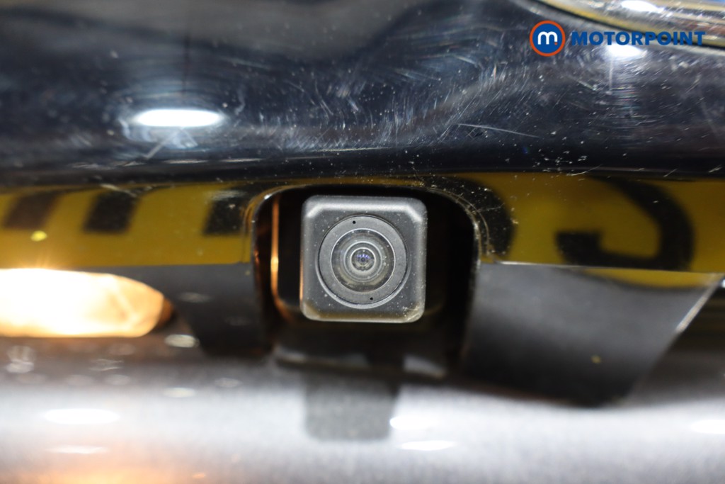 Used Toyota Yaris 2022 for sale - 76845602: Photo 25