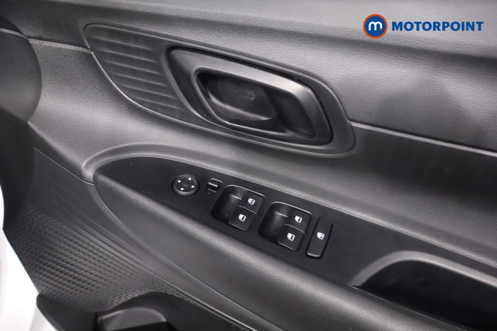 Used Hyundai i20 2024 for sale - 77381905: Photo 31