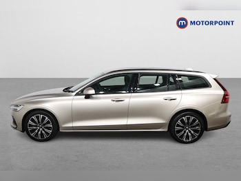 Used Volvo V60 2023 for sale - 75468246: Photo