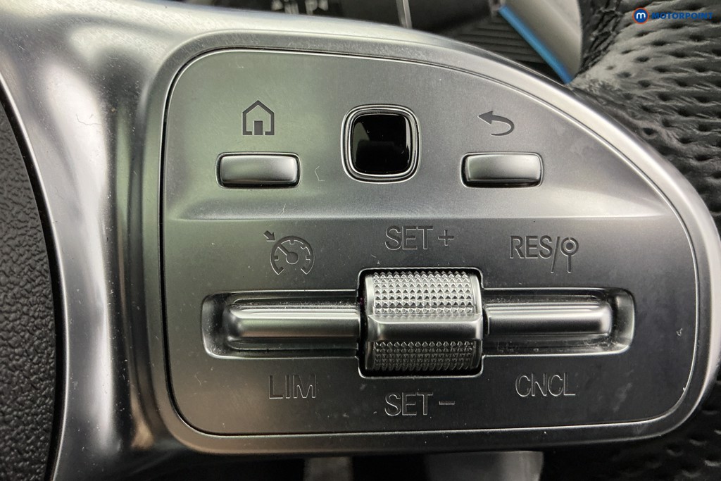 Used Mercedes-Benz EQC 2023 for sale - 77519913: Photo 27