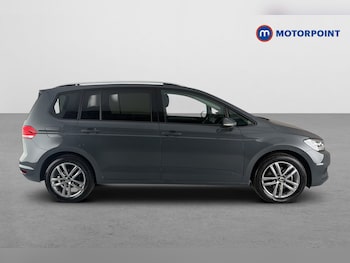 Used Volkswagen Touran 2025 for sale - 79548967: Photo