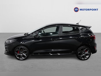 Used Ford Fiesta 2023 for sale - 76449900: Photo