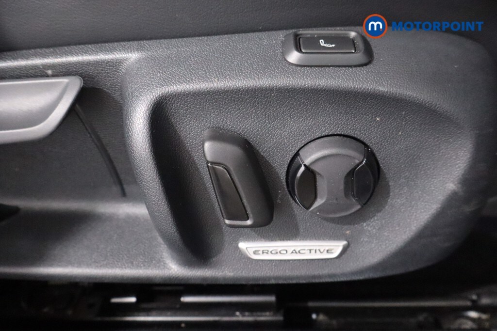 Used Volkswagen Passat for sale - 77962660: Photo 32