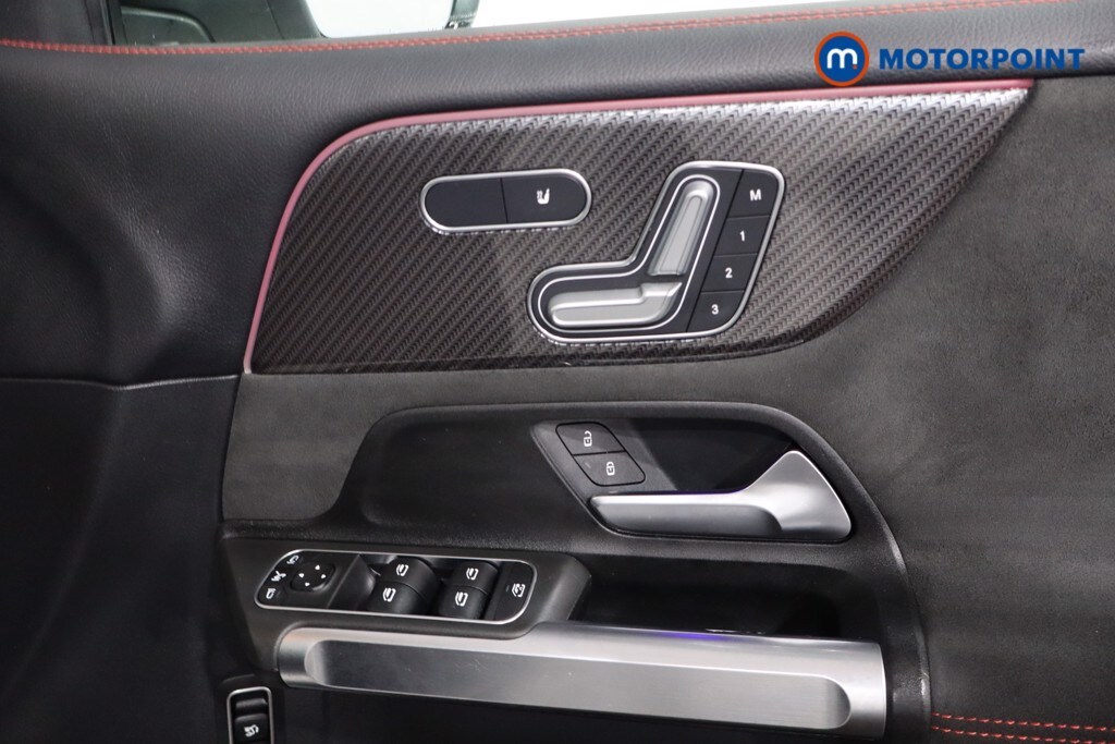 Used Mercedes-Benz GLB 2021 for sale - 77364608: Photo 32