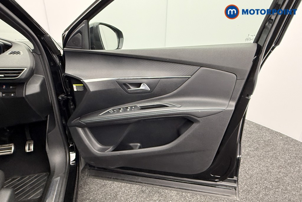 Used Peugeot 5008 2023 for sale - 76453021: Photo 29