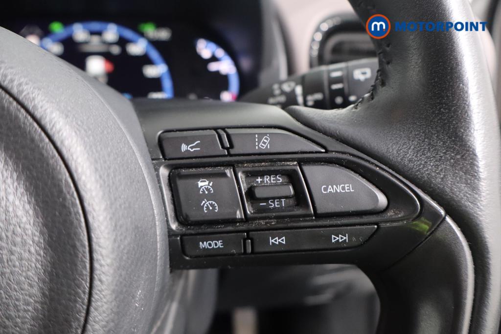 Used Toyota Yaris Cross 2022 for sale - 76755341: Photo 15