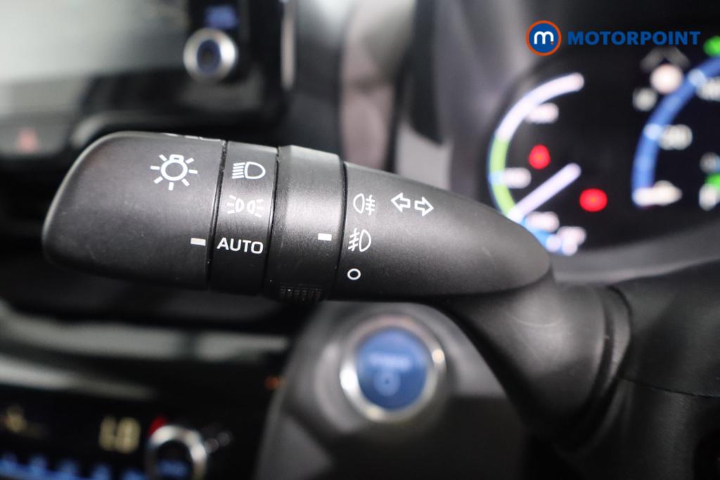 Used Toyota Yaris Cross 2022 for sale - 76755341: Photo 18