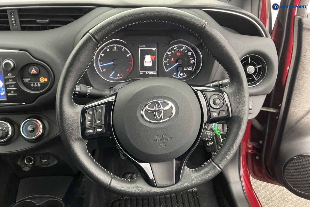 Used Toyota Yaris 2018 for sale - 77582312: Photo 14