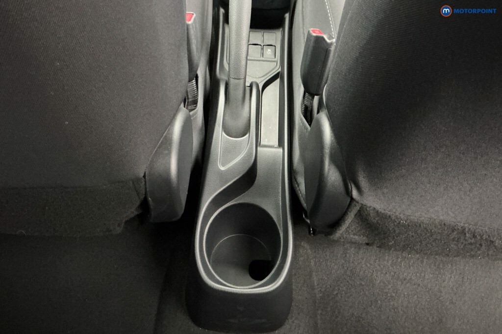 Used Toyota Yaris 2018 for sale - 77582312: Photo 18