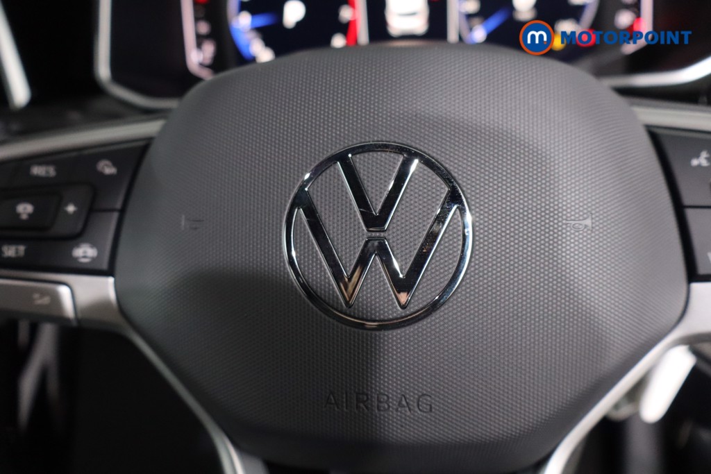 Used Volkswagen T-Roc 2024 for sale - 77297729: Photo 21