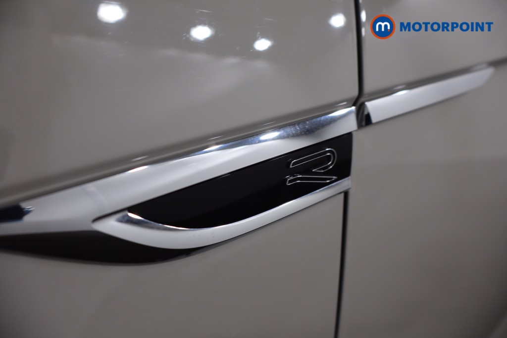 Used Volkswagen T-Roc 2024 for sale - 77297729: Photo 42