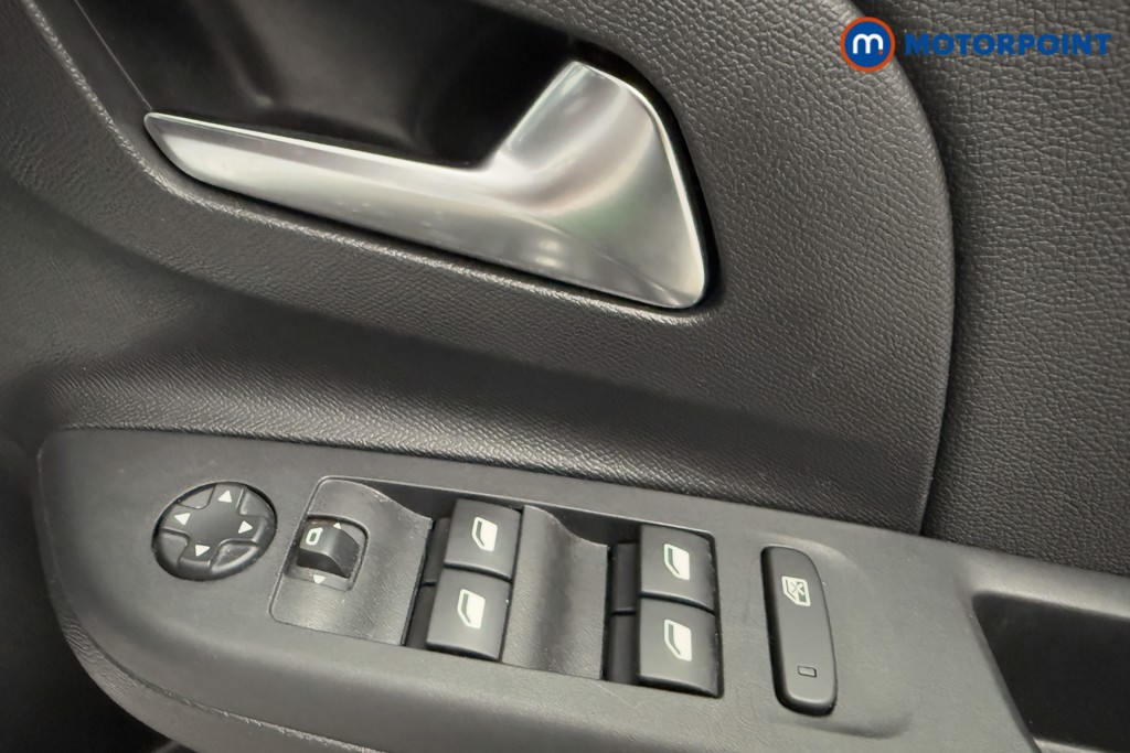 Used Vauxhall Corsa 2023 for sale - 76641260: Photo 16