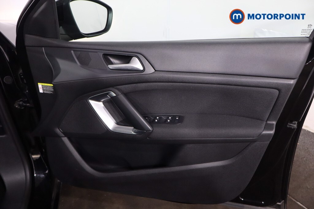 Used Peugeot 308 2019 for sale - 77935309: Photo 32