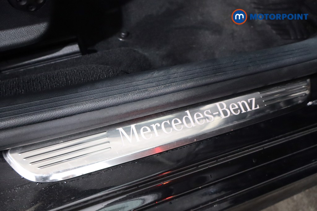 Used Mercedes-Benz E Class 2020 for sale - 76278949: Photo 31
