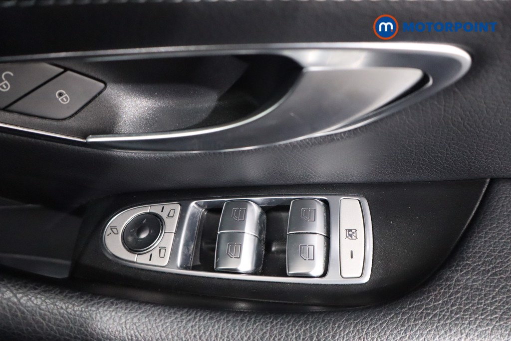 Used Mercedes-Benz E Class 2020 for sale - 76278949: Photo 33