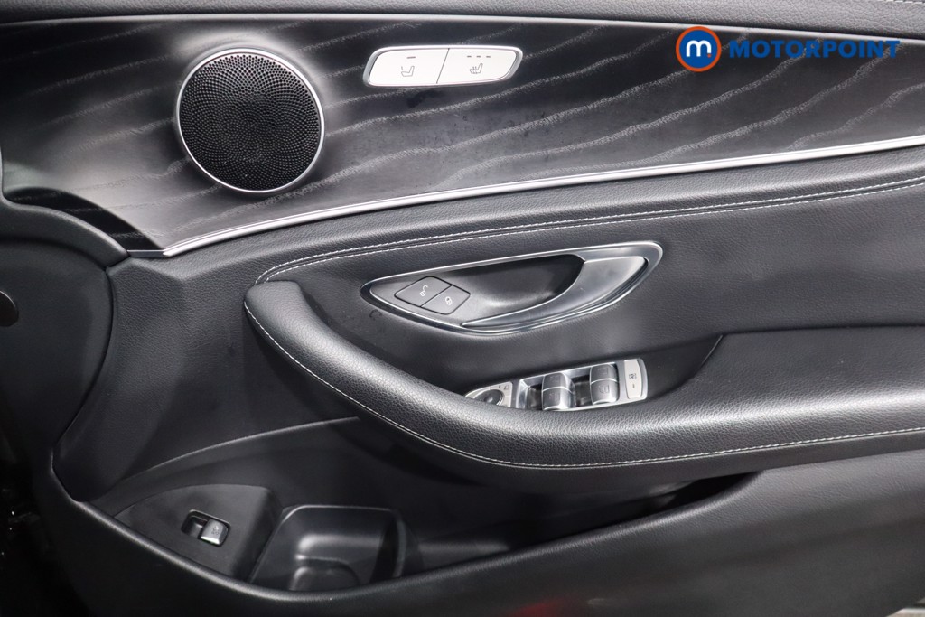 Used Mercedes-Benz E Class 2020 for sale - 76278949: Photo 34