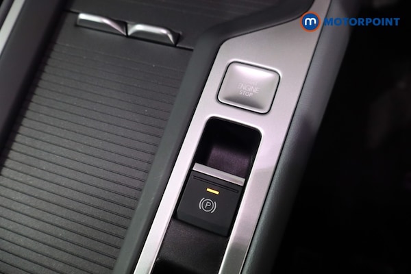 Used Volkswagen Passat 2025 for sale - 76117881: Photo 21