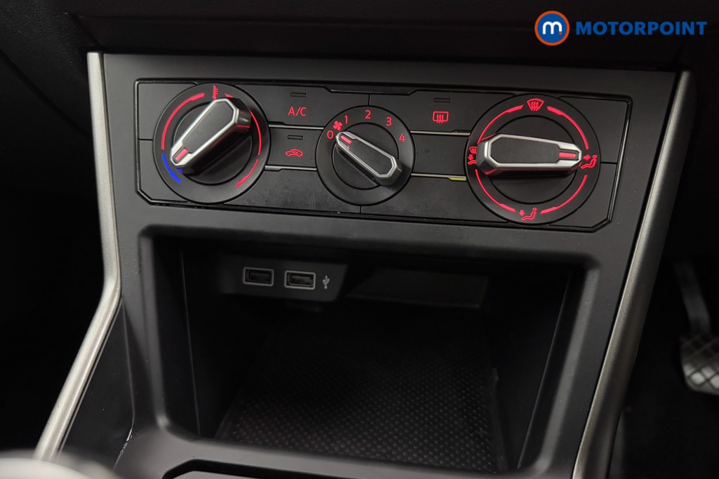 Used Volkswagen Polo 2018 for sale - 76162312: Photo 20