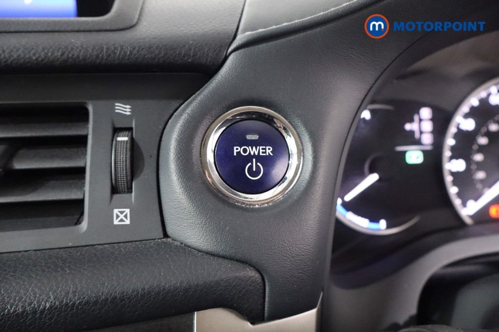 Used Lexus CT 2017 for sale - 76653671: Photo 30