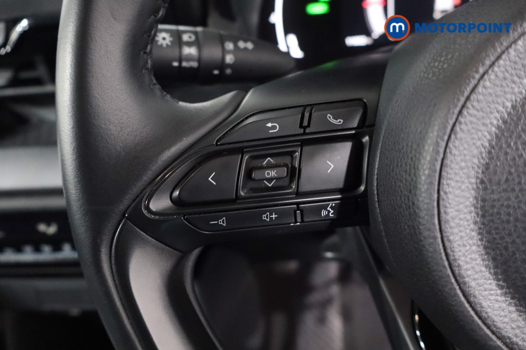 Used Toyota Yaris 2024 for sale - 77297754: Photo 15