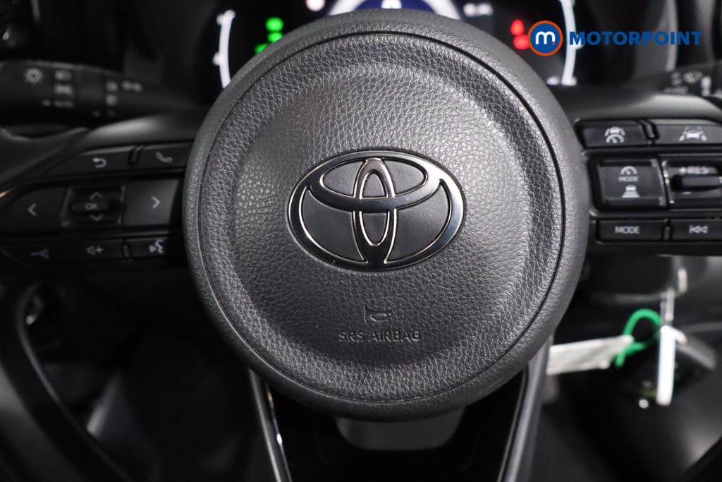 Used Toyota Yaris 2024 for sale - 77297754: Photo 21