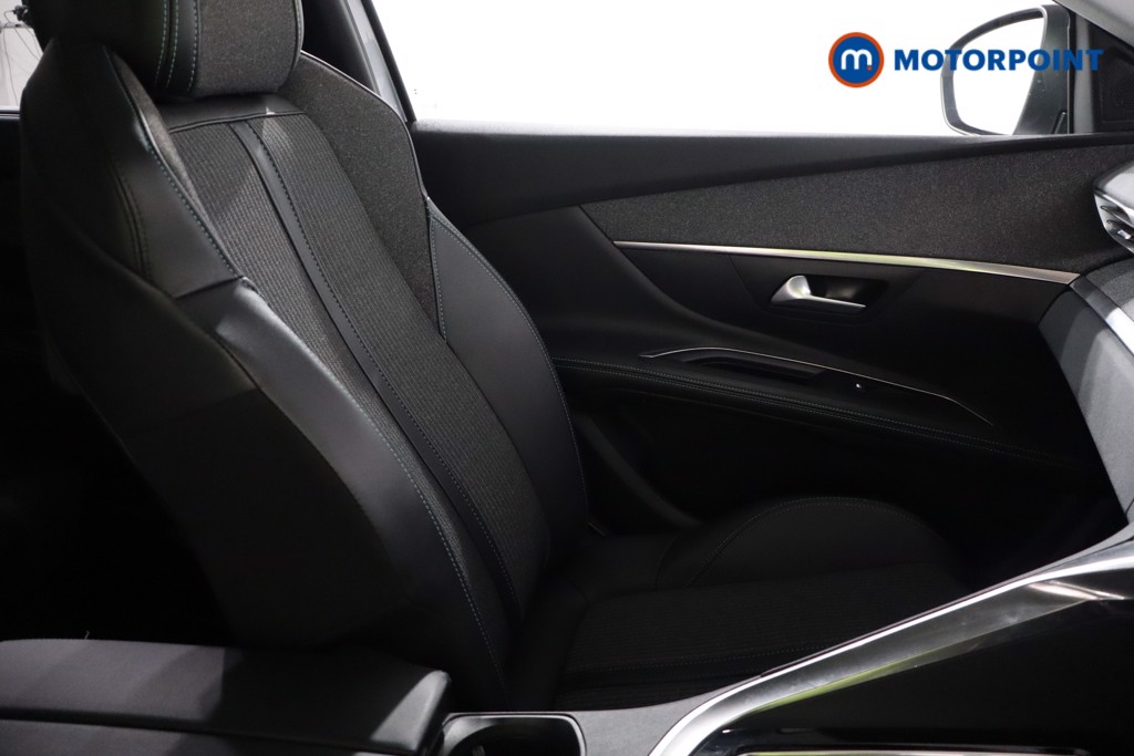 Used Peugeot 5008 2022 for sale - 76946202: Photo 30