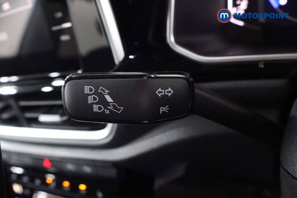 Used Volkswagen T-Roc 2024 for sale - 76542474: Photo 18