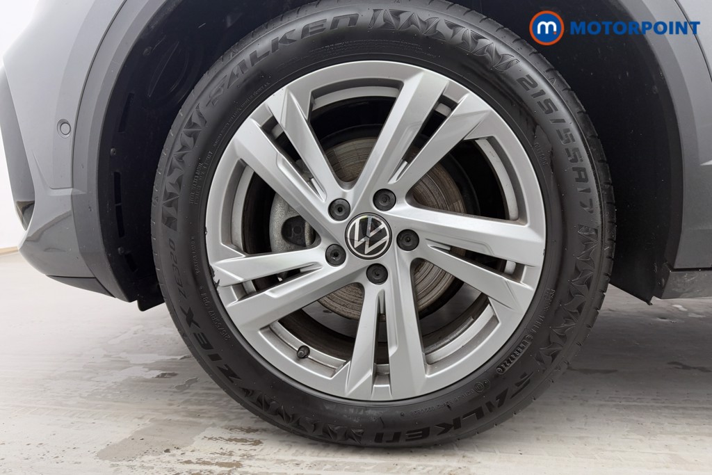 Used Volkswagen T-Roc 2023 for sale - 77404060: Photo 34