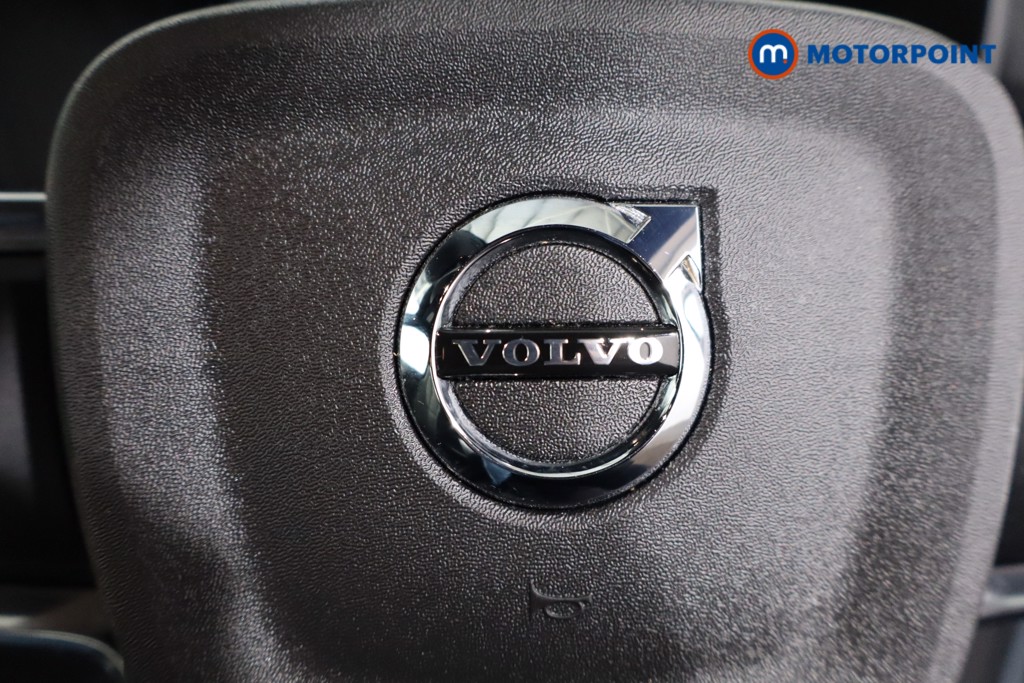 Used Volvo XC40 2022 for sale - 76782596: Photo 21