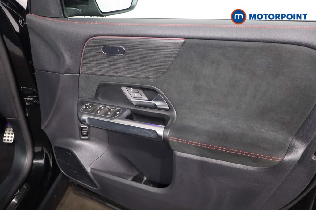 Used Mercedes-Benz EQB for sale - 77002247: Photo 32