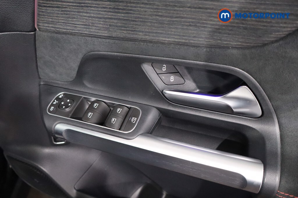 Used Mercedes-Benz EQB for sale - 77002247: Photo 33